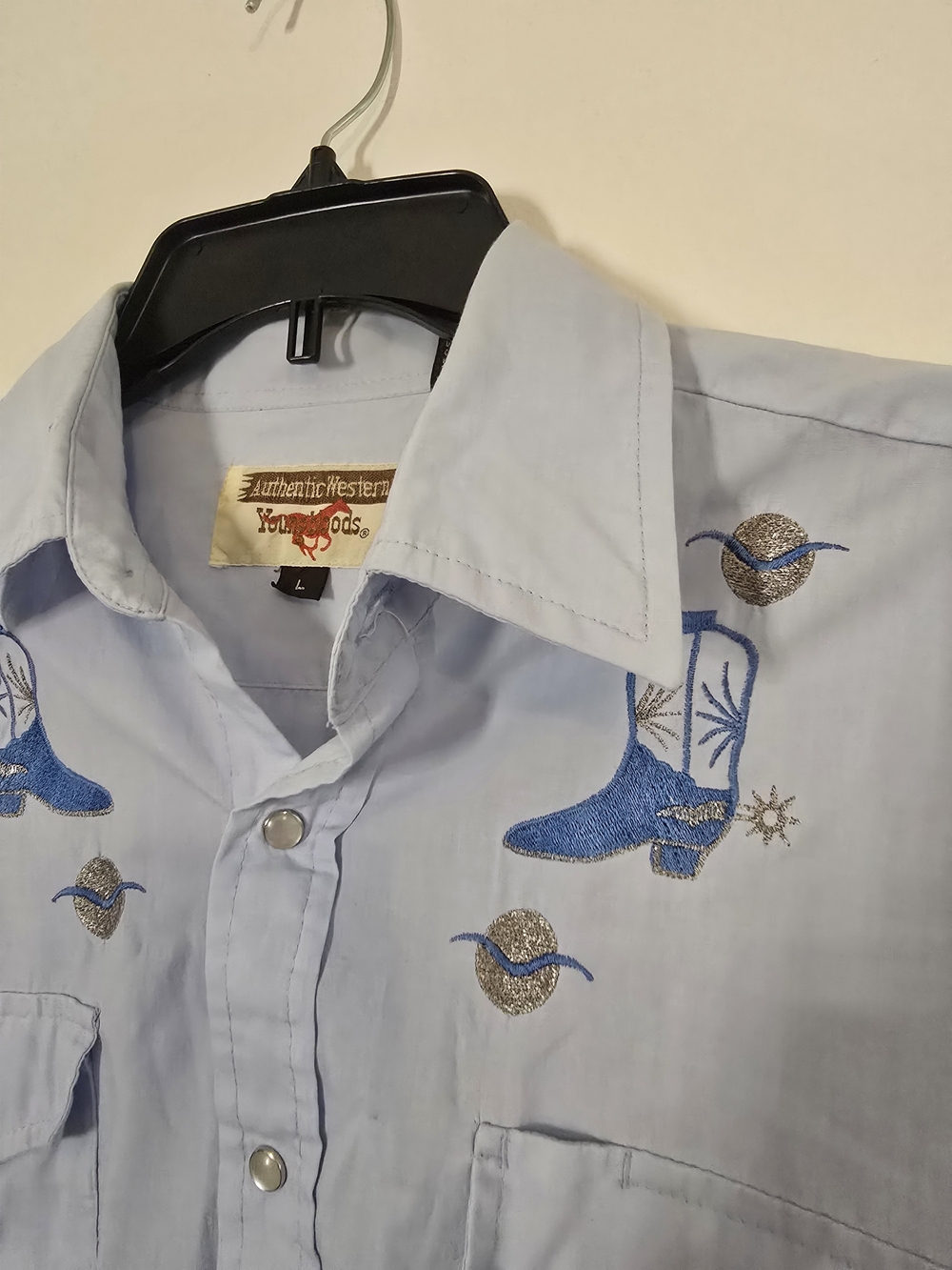 Light Blue Youngbloods Authentic Western-Style Embroidered Men’s Shirt